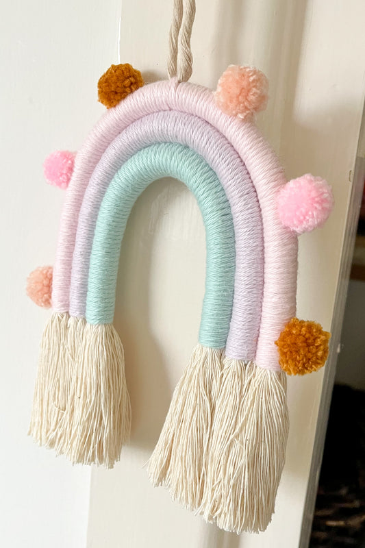 Pom Pastel Macrame Rainbow